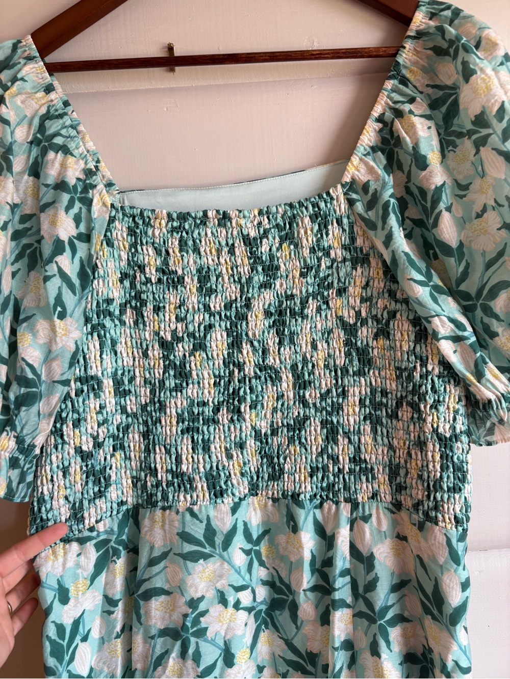 Ivy City Co Floral Midi Dress 1X Puff Sleeve Smocked Cottagecore Viscose Blend - Picture 6 of 9